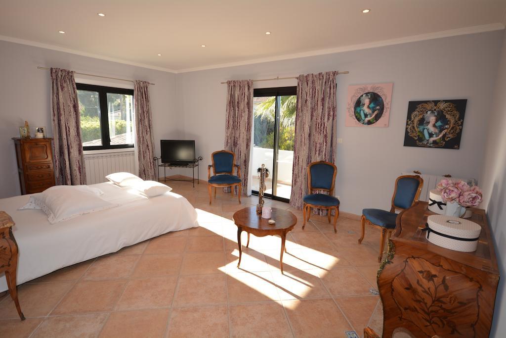 La Villa Blanche Sanary-sur-Mer Kültér fotó