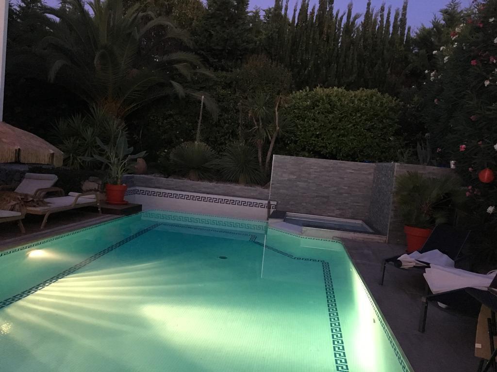 La Villa Blanche Sanary-sur-Mer Kültér fotó
